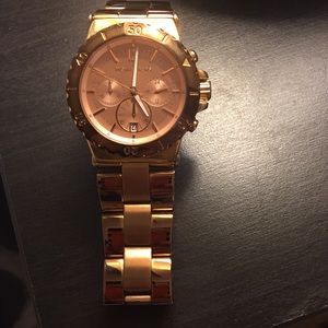Michael Kohrs rose gold watch